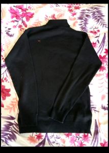 High Neck Swtshirt  Like new