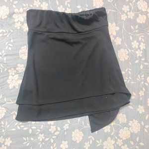 Chic Black Mini Skirt