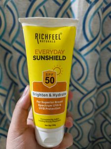 Richfeel Naturals Sunshield SPF 50