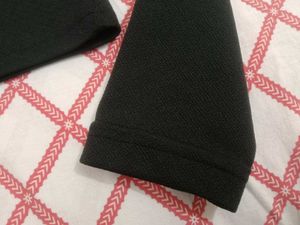 Black Long Sleeve Crop Top