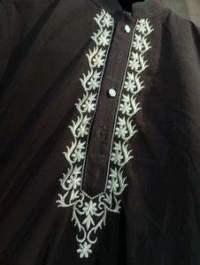 Designer Embroidered Kurta
