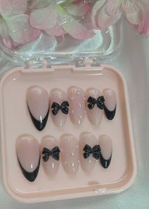Classic  Bow Black French Press On Nails