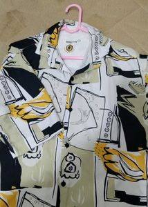Patterned Men&#39;s Shirt