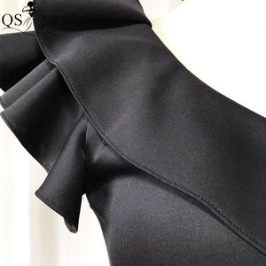 Elegant Black One-Shoulder Gown