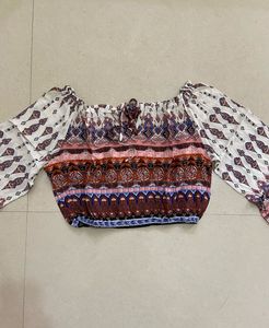 GINGER Patterned Off-Shoulder Top