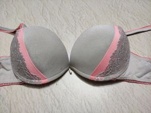 Unused New Bra 32B