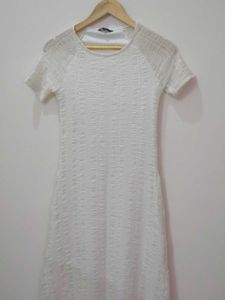 Elegant White Midi Dress