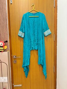 🆕 “Akkriti” Cyan Handworked Shrug