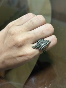 CLASSY ELEGANT BLACK STONED HAND RING 💍FOR WOMEN