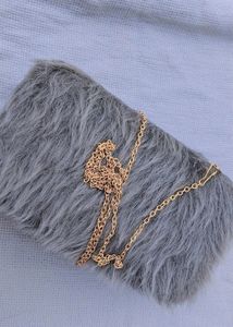 Beautiful Furr Hand Sling  Bag 🛍️