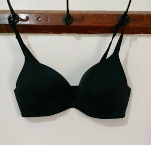 Enamor Black Bra