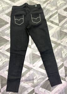 Vintage Embroidered Black Jeans