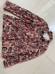 floral shirt