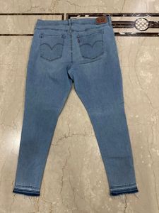 Light Wash Denim Jeans