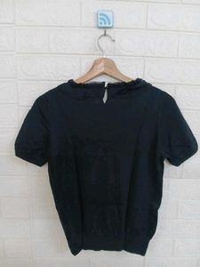 Black Short Sleeve Top