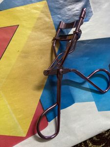 Eyelash Curler