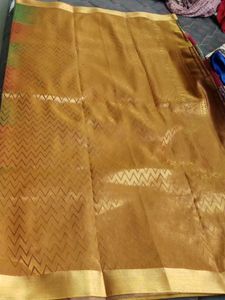 Saree Without Blouse