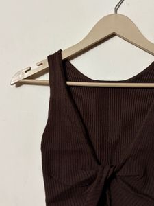 Women&#39;s Rib Knit Tank Top with Front Knot Detail