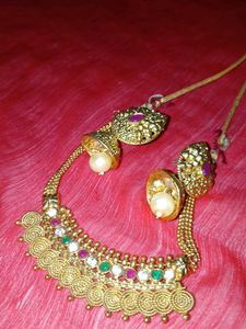 Necklace With Earrings.....