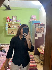Relaxed Fit Black Button-Down Shirt