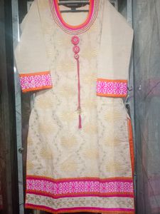 Full Sleeve Embroidery Long Kurta