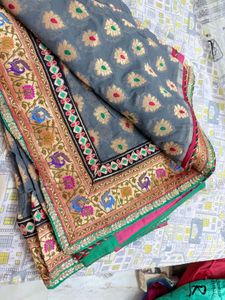 Gray Floral Print Cotton Saree