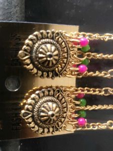 Earings