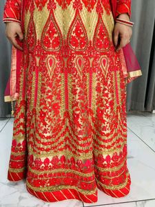Ethnic Wedding Gown With Duppata And Lagging