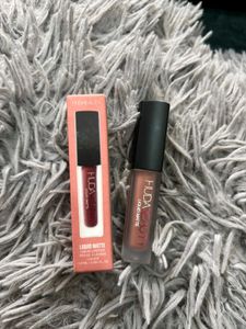 Huda Beauty Liquid Matte Lipstick- Trensetter
