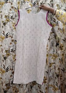 White &amp; Pink Sleeveless Tunic