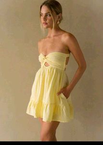 Vintage Tie Up Strapless Frock 🎀