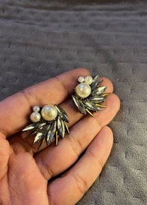 Black Diamond Pearl Earrings