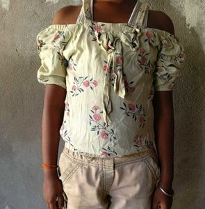 Girls Cloth