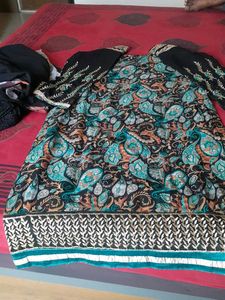 Elegant Embroidered Kurta