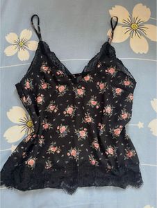 H&M divided Floral Lace Cami Top