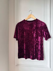 SHEIN Burgundy Velvet Top
