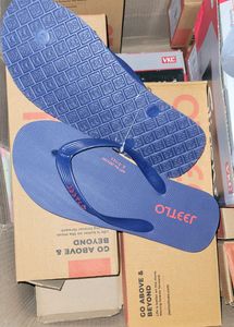 JEETLO BRANDED SLIPPER