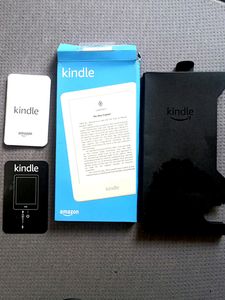 Amazon Kindle 10th Generation With New Case