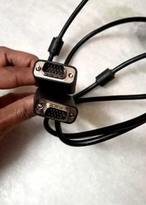 2 VGA CABLE NEW AND ORIGINAL