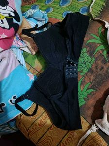 Used innerwear Bra Bundle combo 4