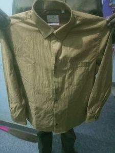 Blackberrys Dotted Shirt