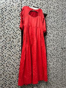 Flayerd Suit Floor Touch