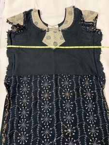 Tailormade Embroidered Black Kurta