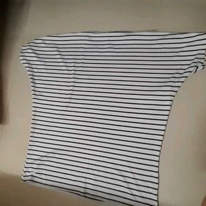 Black And White Lining Women Tshirt