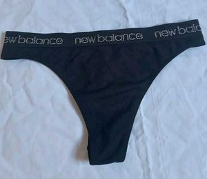 New Balance Thong