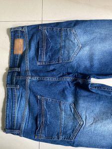 Zudio Slim Fit Denim Edit Jeans