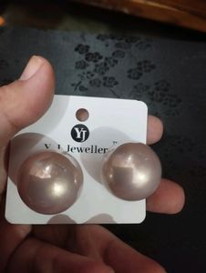 Pearl Studs
