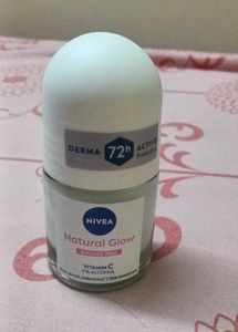 NIVEA Natural Glow Deodorant new