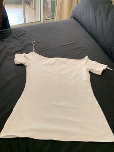 H&amp;M, white T-shirt,