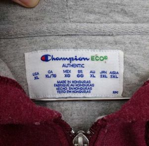 Champion orignal Maroon Zip-Up Hoodie
